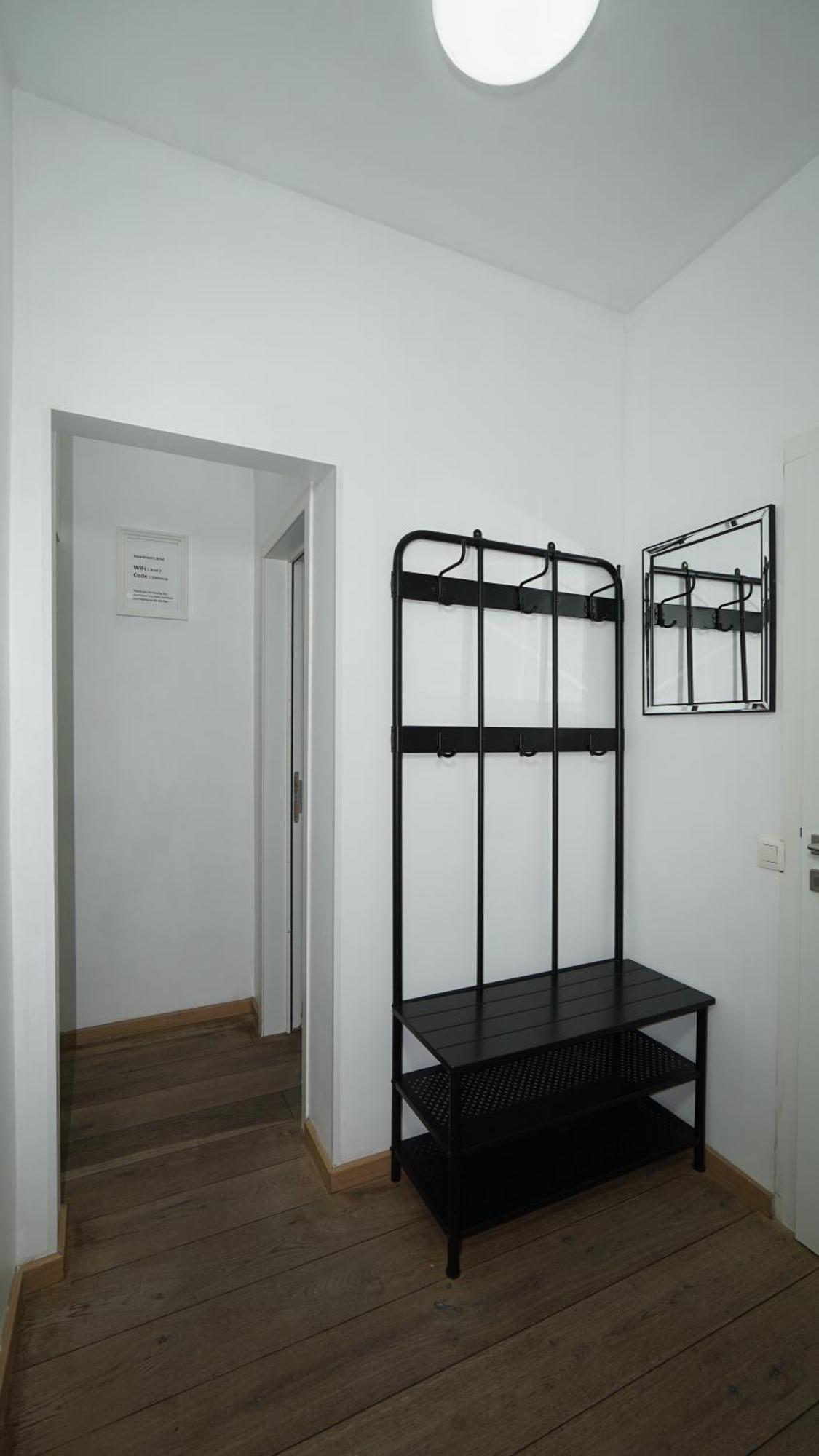 Brial apartment 2 bedrooms, lift, Antwerpen Buitenkant foto